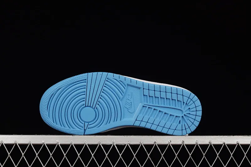 All categories Air Jordan Jordan series basketball shoes Air Jordan 1 Low Z version Air Jordan 1 Low "UNC" AJ1 Joe 1 blue and white low-top casual sneakers CZ0790-104